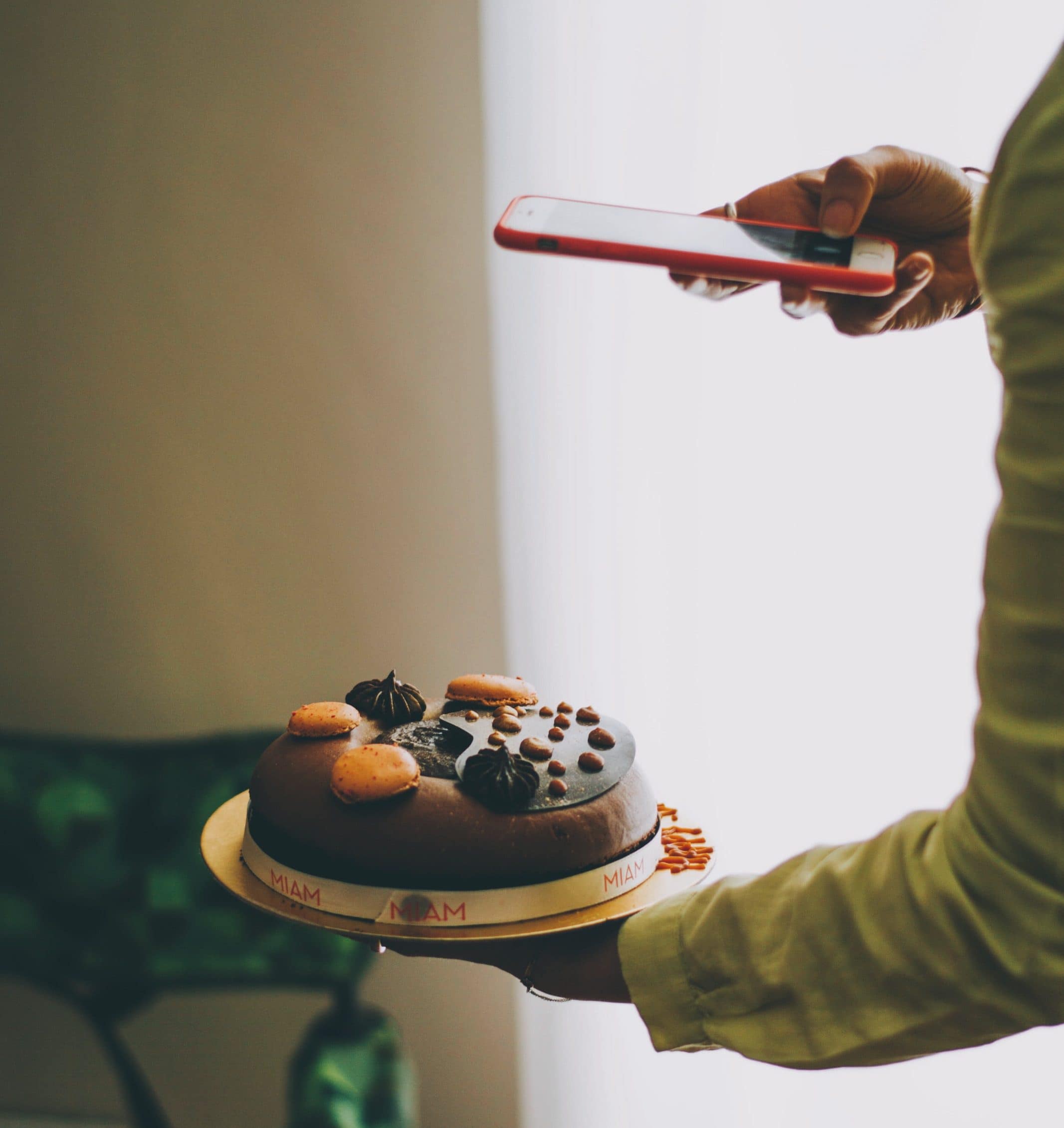 Dominate Instagram With These Fresh Content Strategies 1 Instagram Flatlay BTS